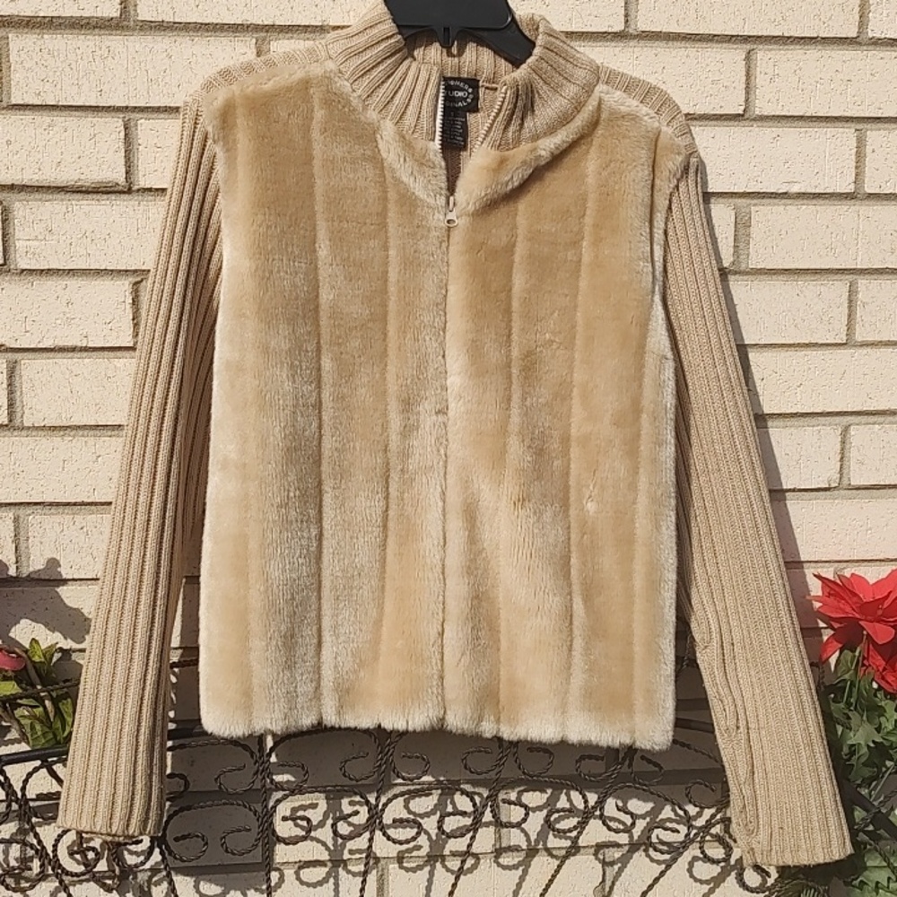 Tan Furry Jacket - Picture 4 of 9